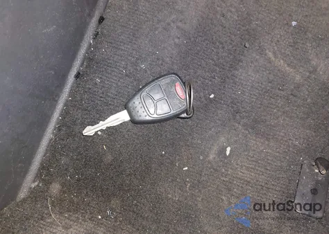 2013 Jeep Patriot Latitude z USA, uszkodzony, nr VIN 1C4NJRFB6DD221956